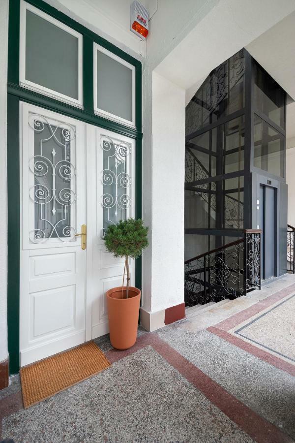 Erkel Boutique Apartment-Chic Flat By Market Hall บูดาเปสต์ ภายนอก รูปภาพ